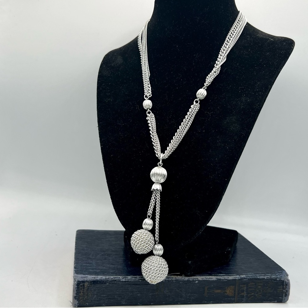Vintage silver tone dangle charm ball orb multi strand chain necklace 1980s 20”
